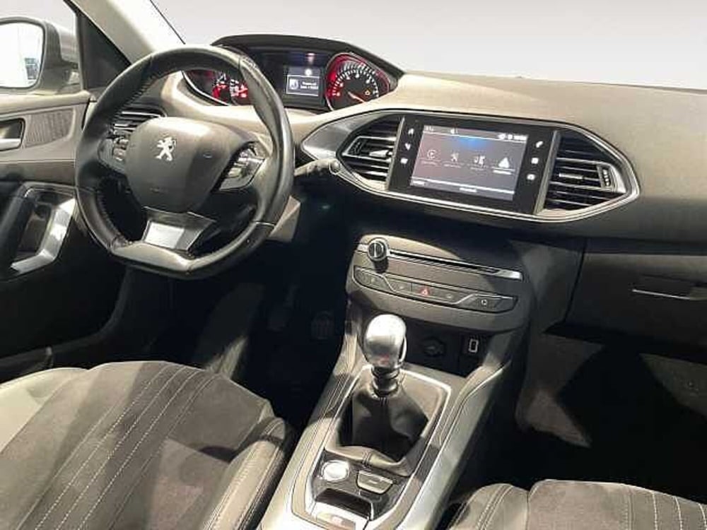 Peugeot 308 usata a Ravenna (7)