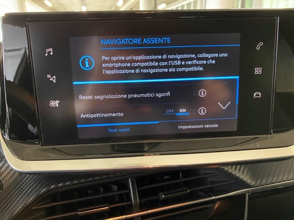 Peugeot 208 usata a Torino (10)