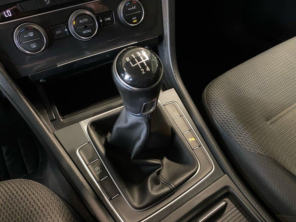 Volkswagen Golf Variant usata a Torino (11)