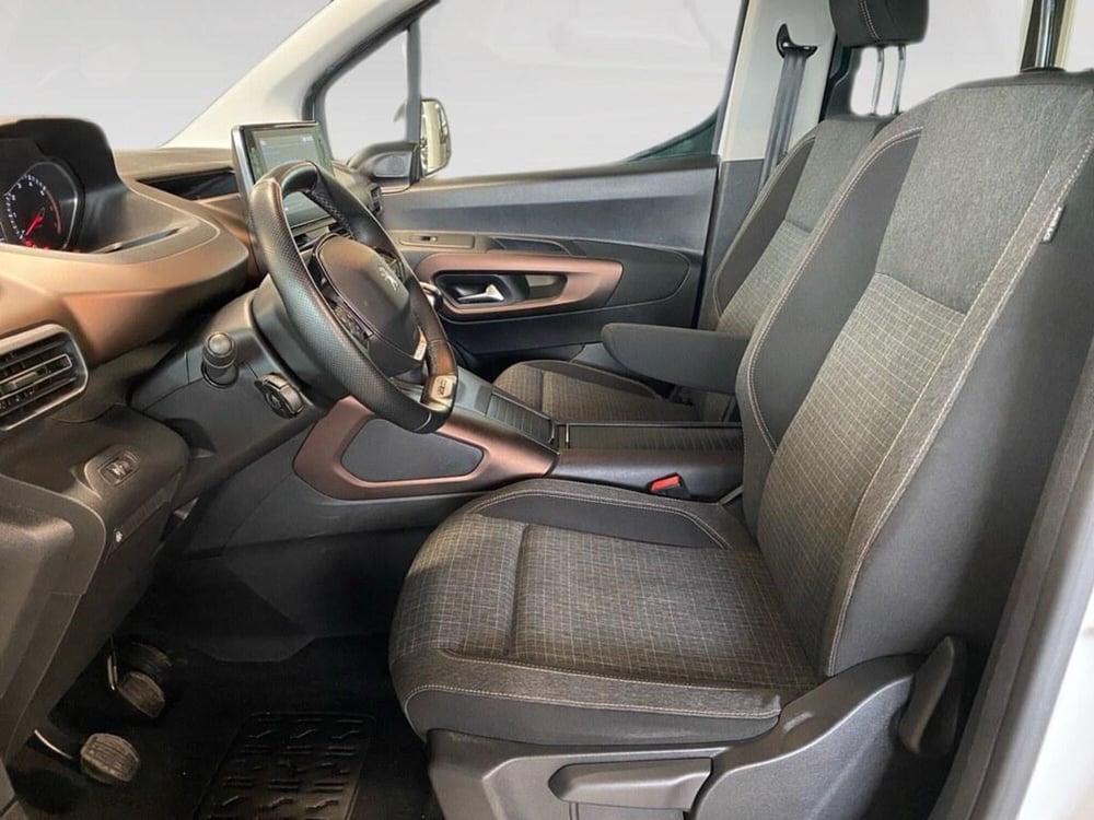 Peugeot Rifter usata a Torino (7)