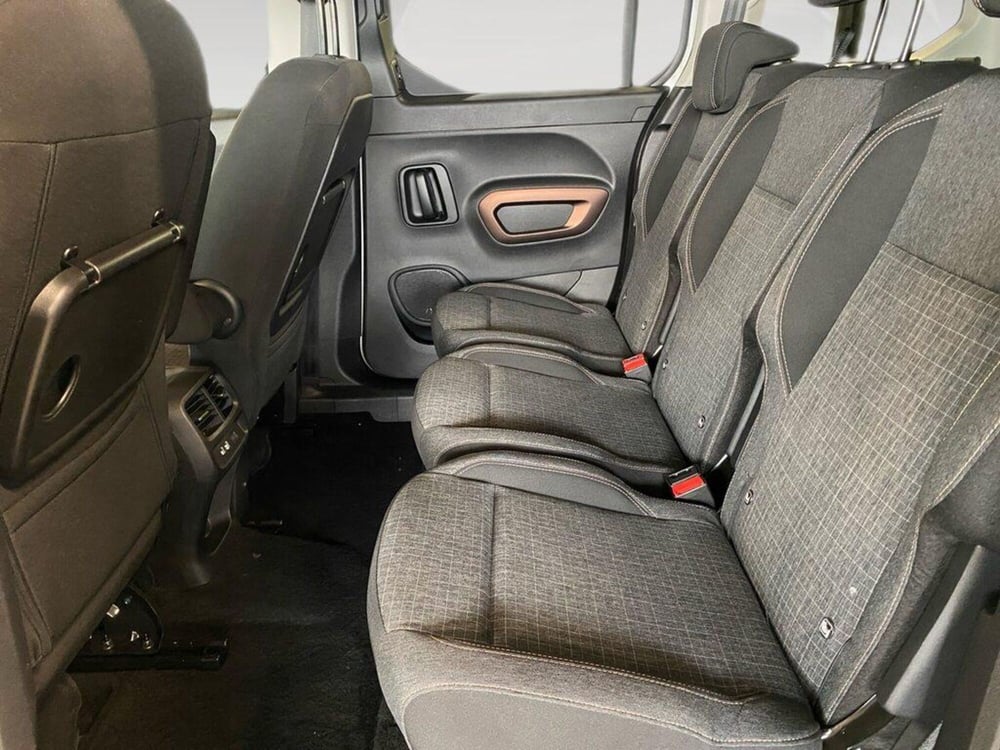 Peugeot Rifter usata a Torino (8)