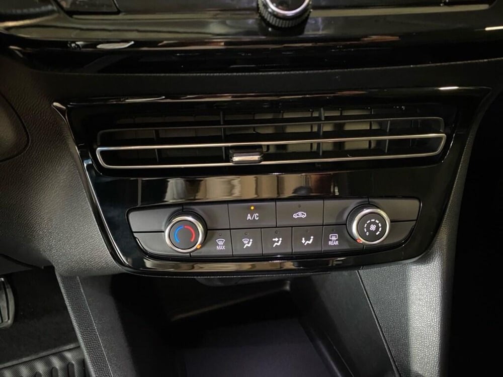 Opel Mokka usata a Torino (11)