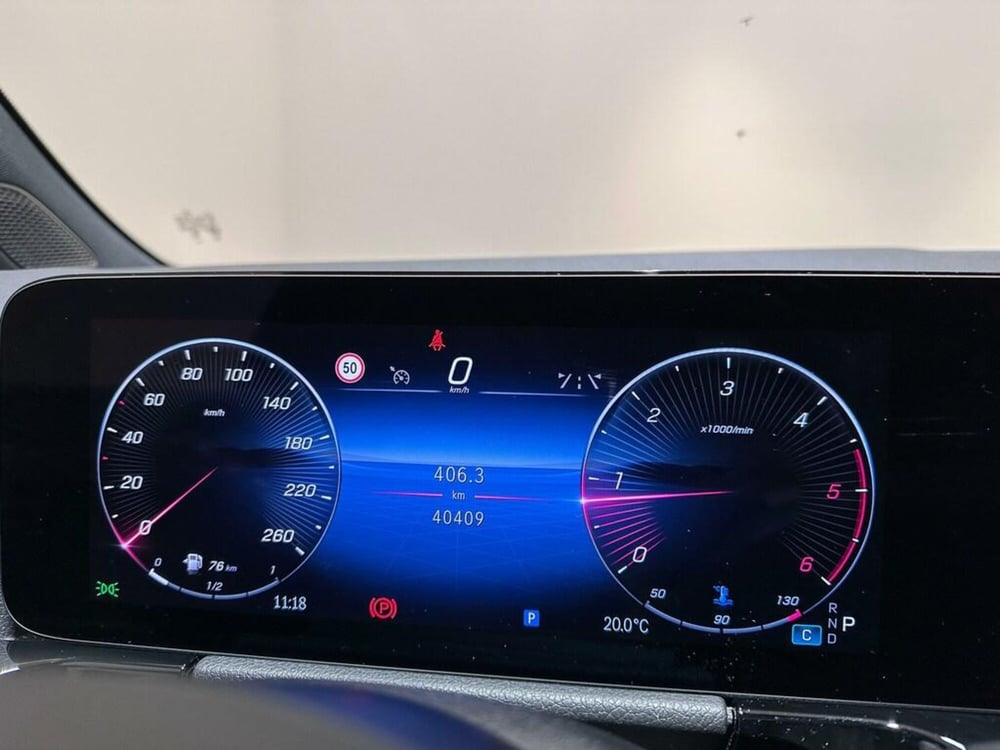 Mercedes-Benz GLA SUV usata a Varese (10)