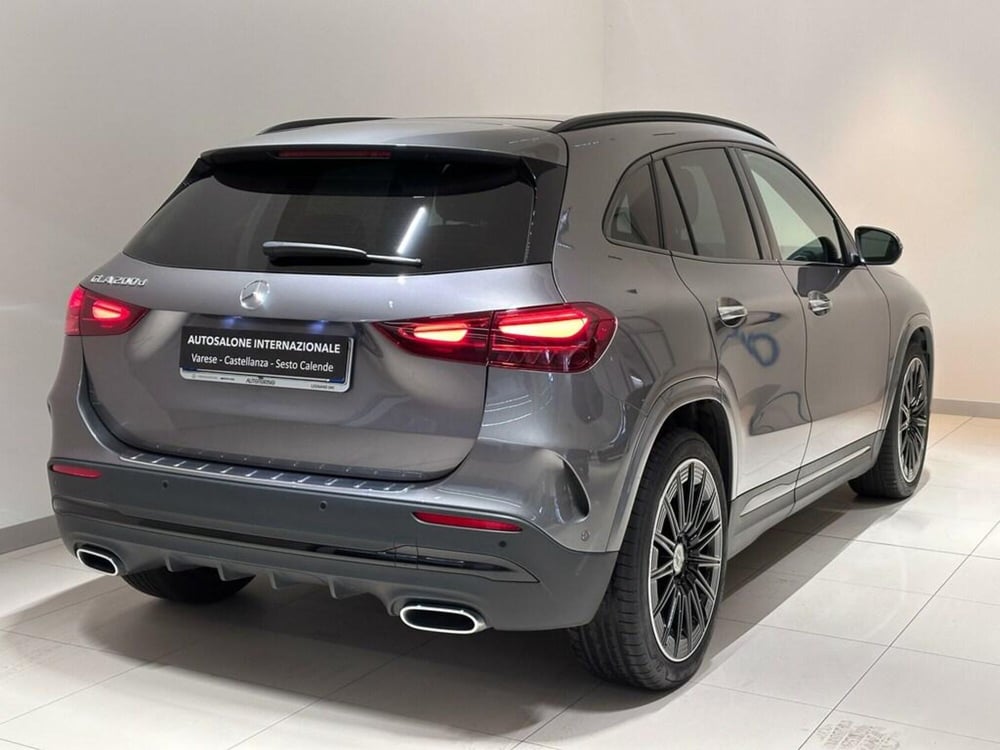 Mercedes-Benz GLA SUV usata a Varese (2)