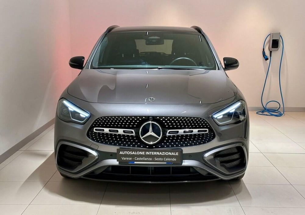 Mercedes-Benz GLA SUV usata a Varese (8)