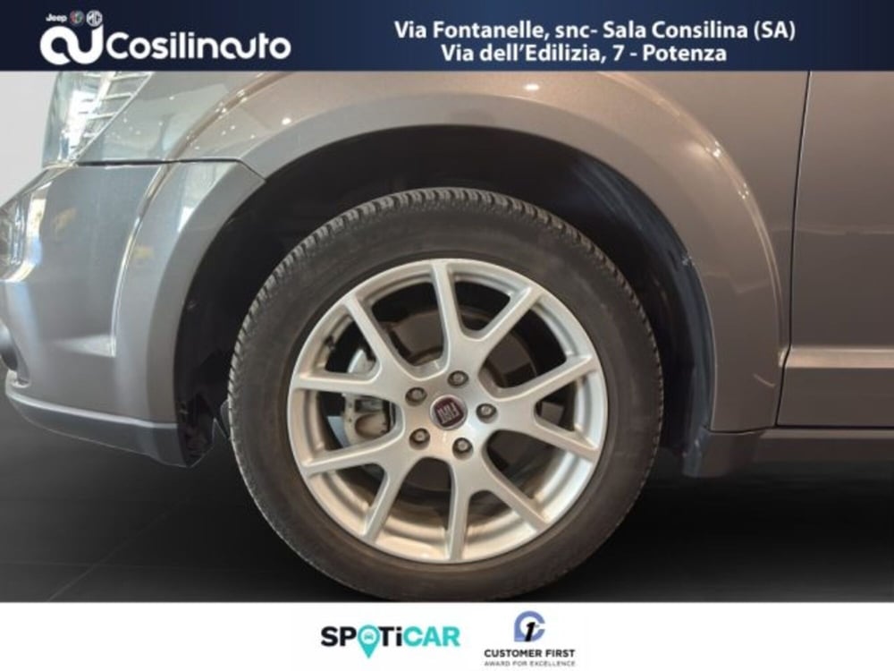 Fiat Freemont usata a Salerno (18)