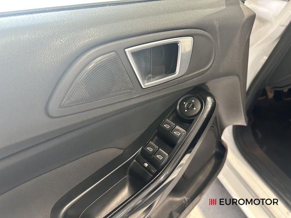 Ford Fiesta usata a Bari (11)