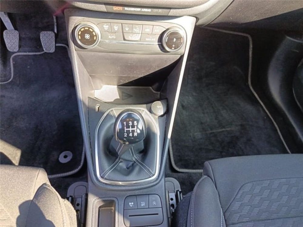 Ford Fiesta usata a Bari (19)