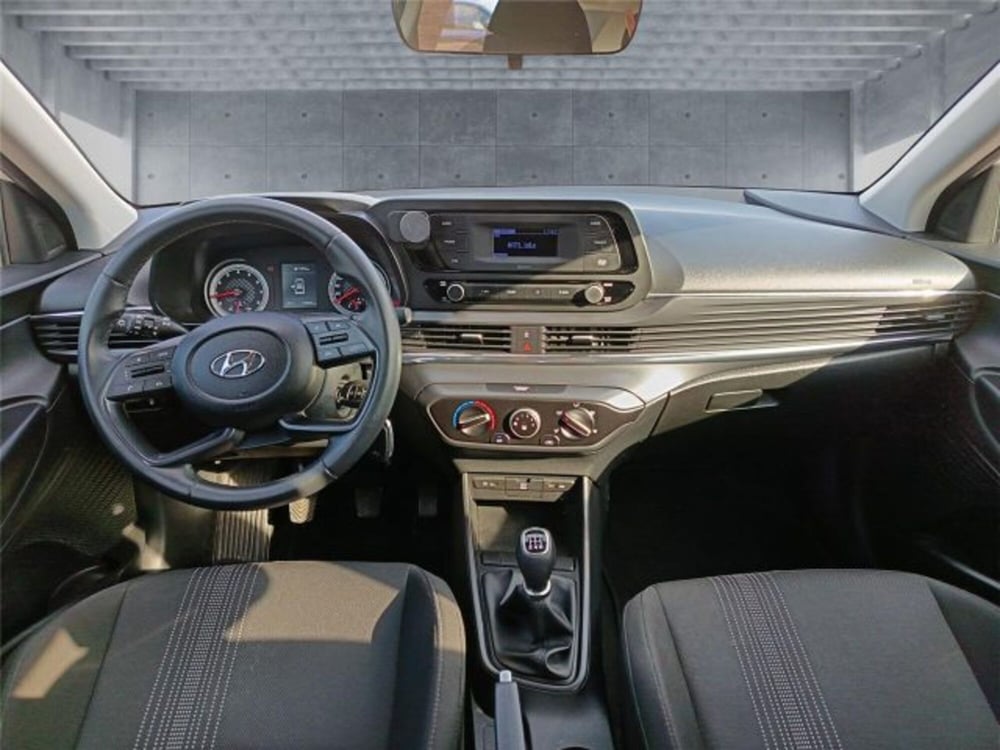 Hyundai Bayon usata a Bari (11)