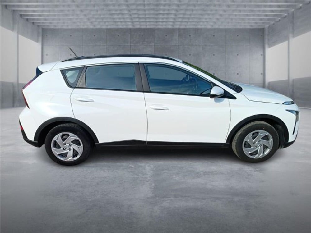 Hyundai Bayon usata a Bari (7)