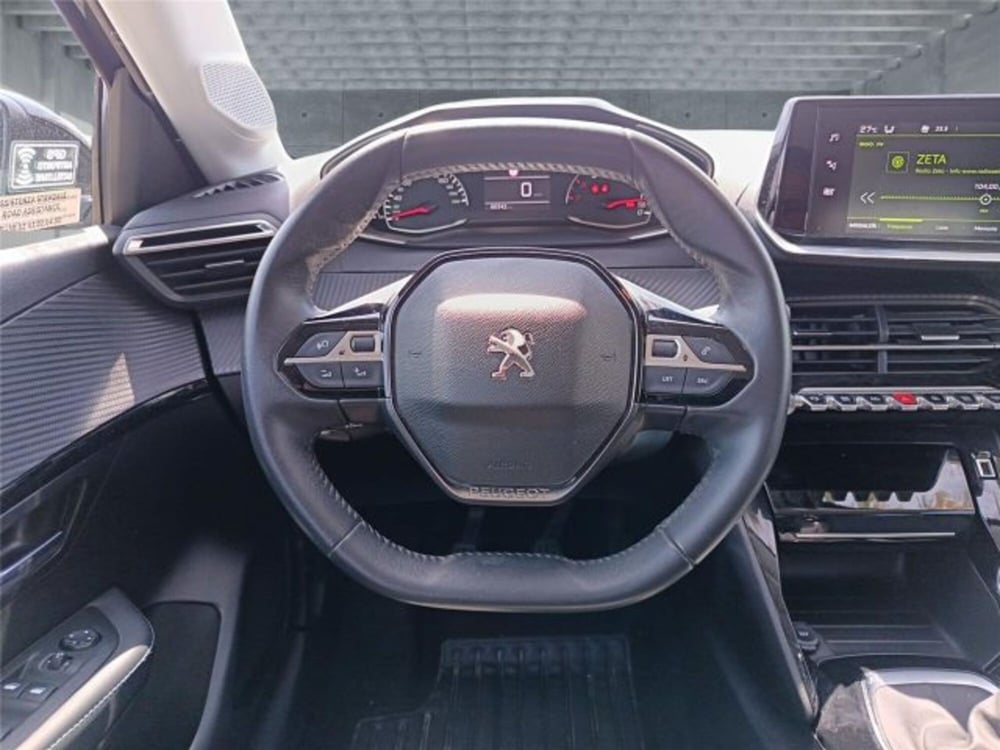 Peugeot 208 usata a Bari (14)