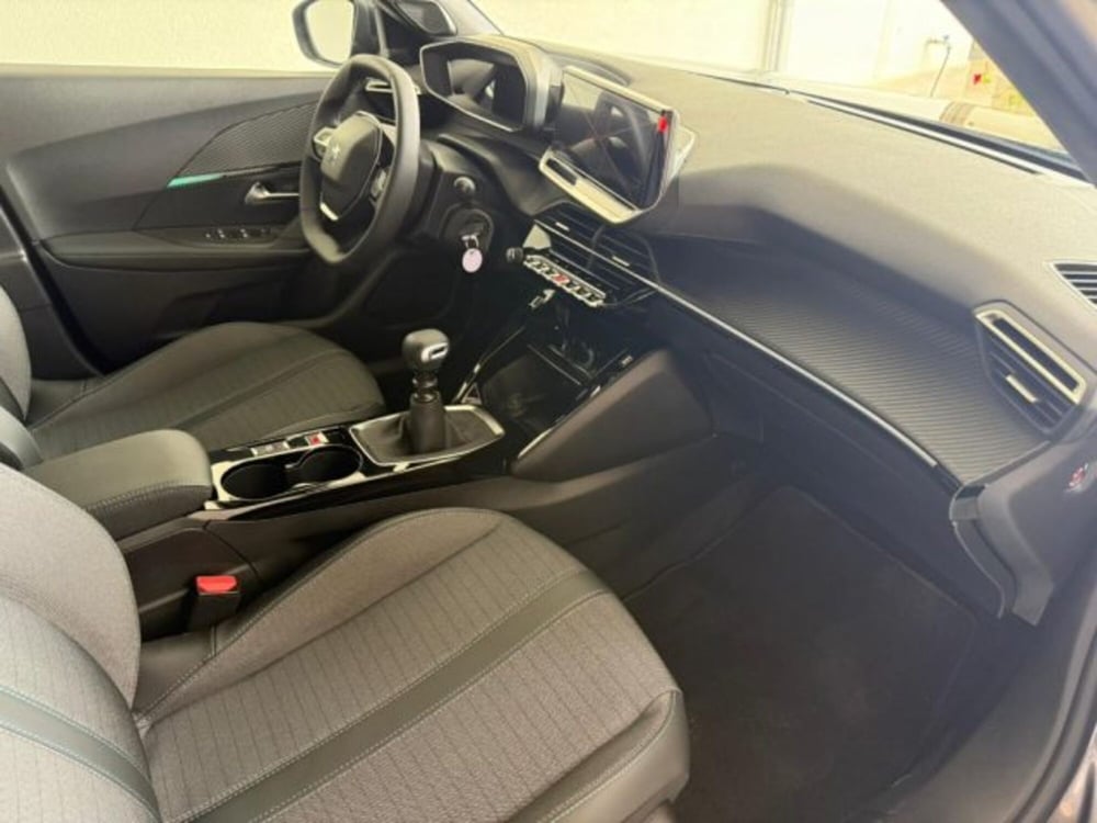 Peugeot 2008 nuova a Trapani (12)