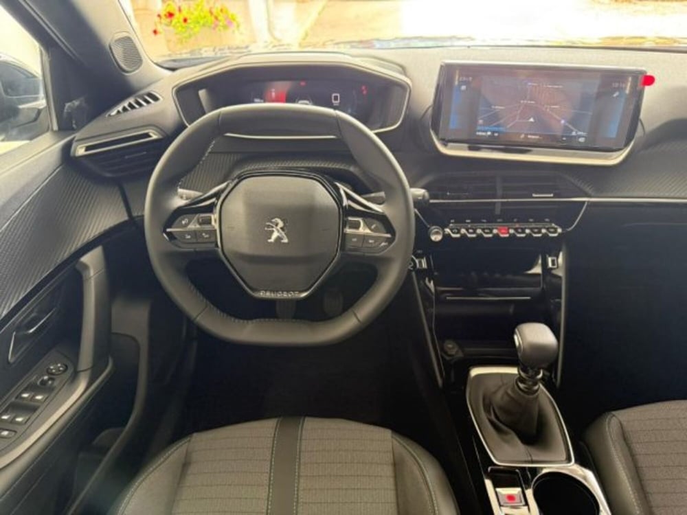 Peugeot 2008 nuova a Trapani (14)