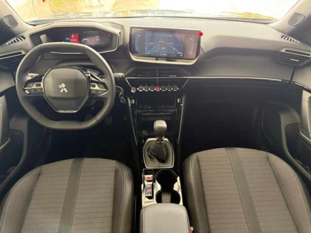 Peugeot 2008 nuova a Trapani (16)