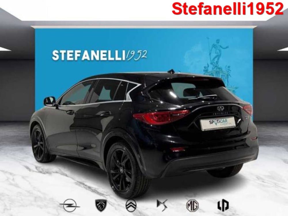 Infiniti Q30 usata a Bologna (5)