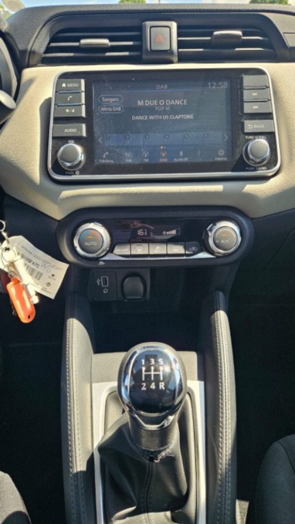 Nissan Micra usata a Lucca (14)