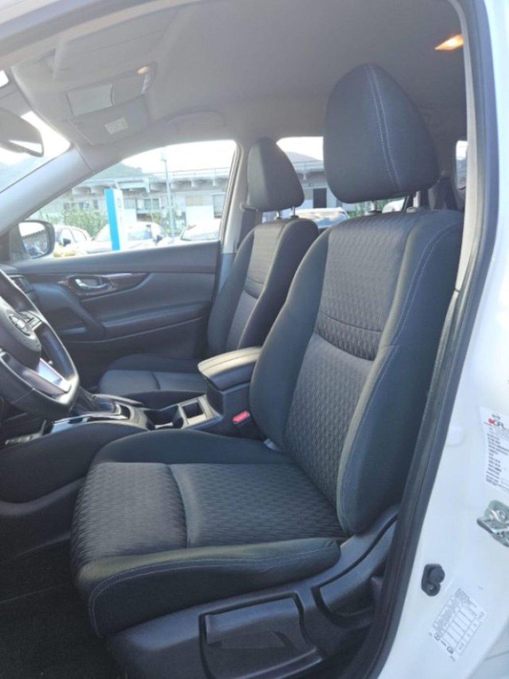 Nissan X-Trail usata a Lucca (15)