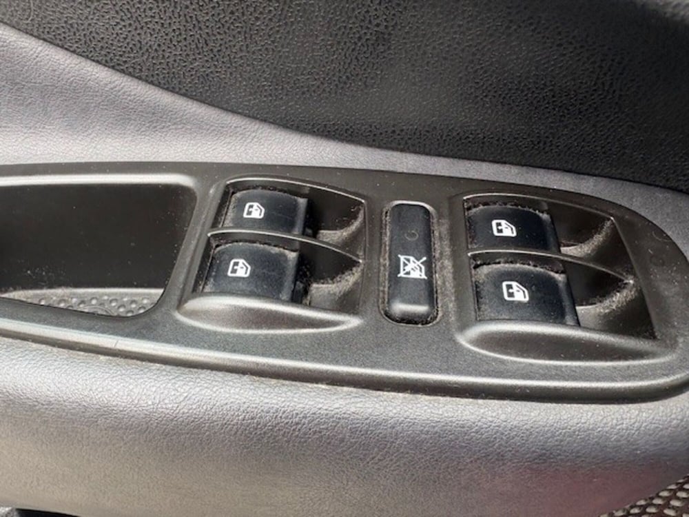 Fiat 500L usata a Varese (18)