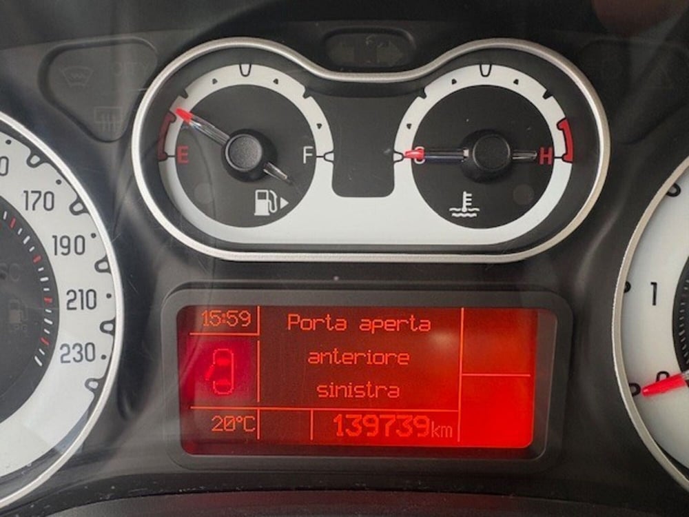 Fiat 500L usata a Varese (3)