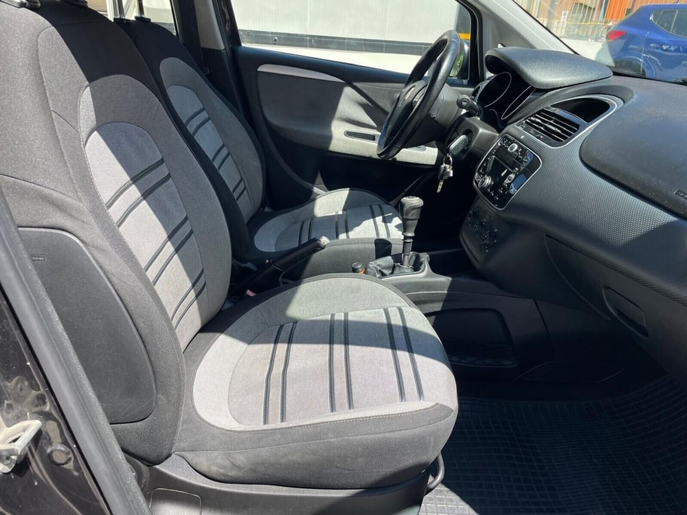 Fiat Punto Evo usata a Messina (9)