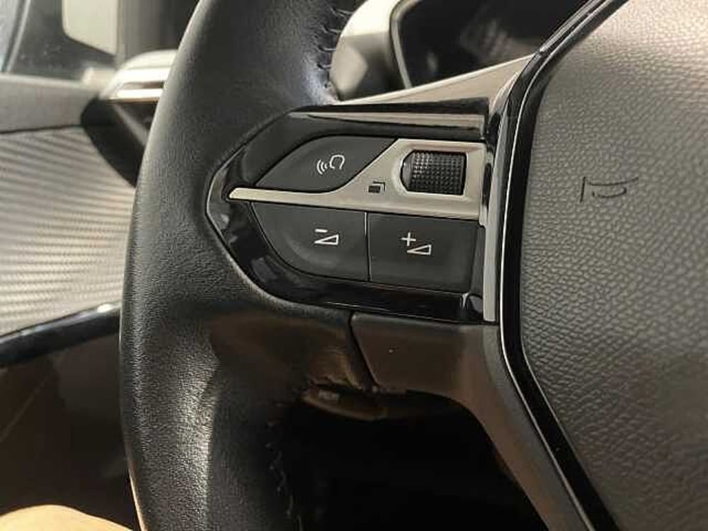 Peugeot 208 usata a Ravenna (18)