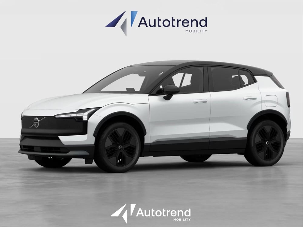 Volvo EX30 Cross Country nuova a Bari