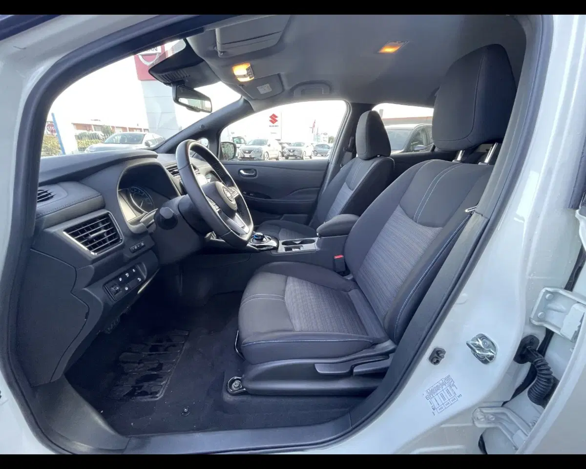 Nissan Leaf usata a Treviso (15)