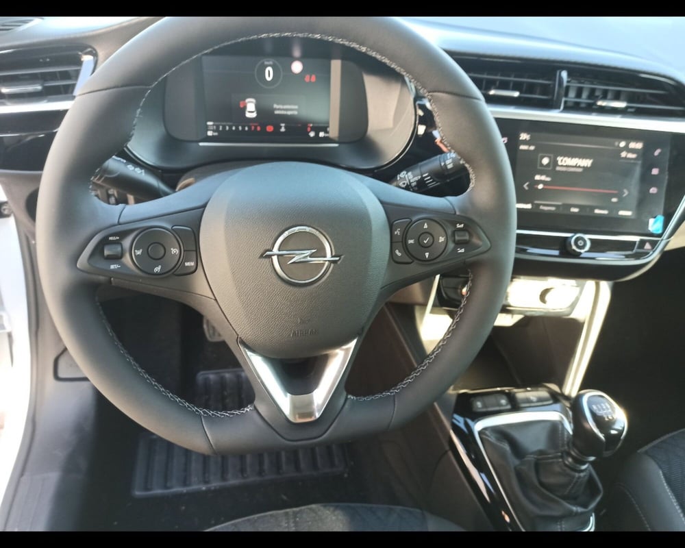 Opel Corsa nuova a Treviso (19)