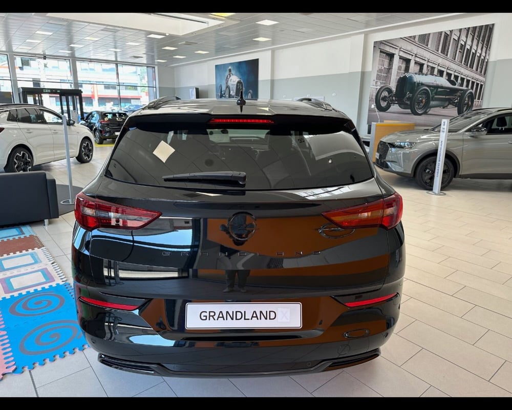 Opel Grandland nuova a Treviso (10)