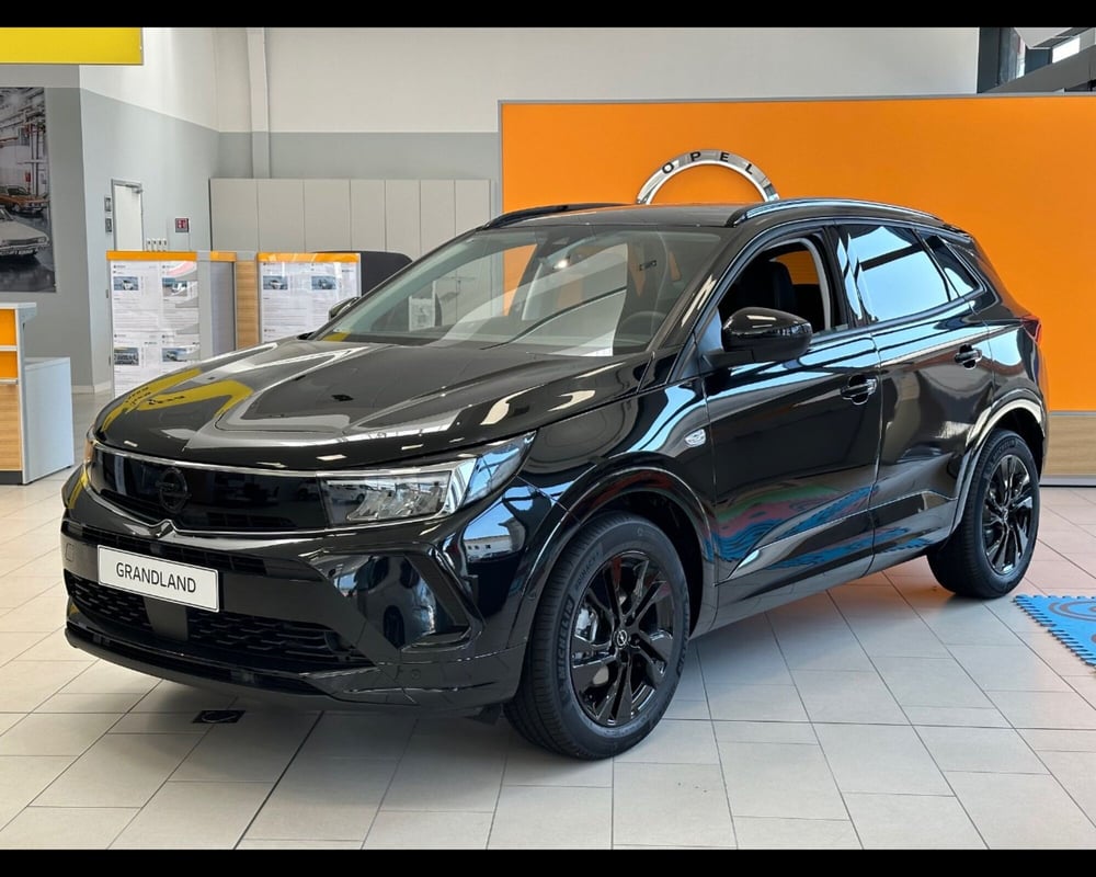 Opel Grandland nuova a Treviso (7)