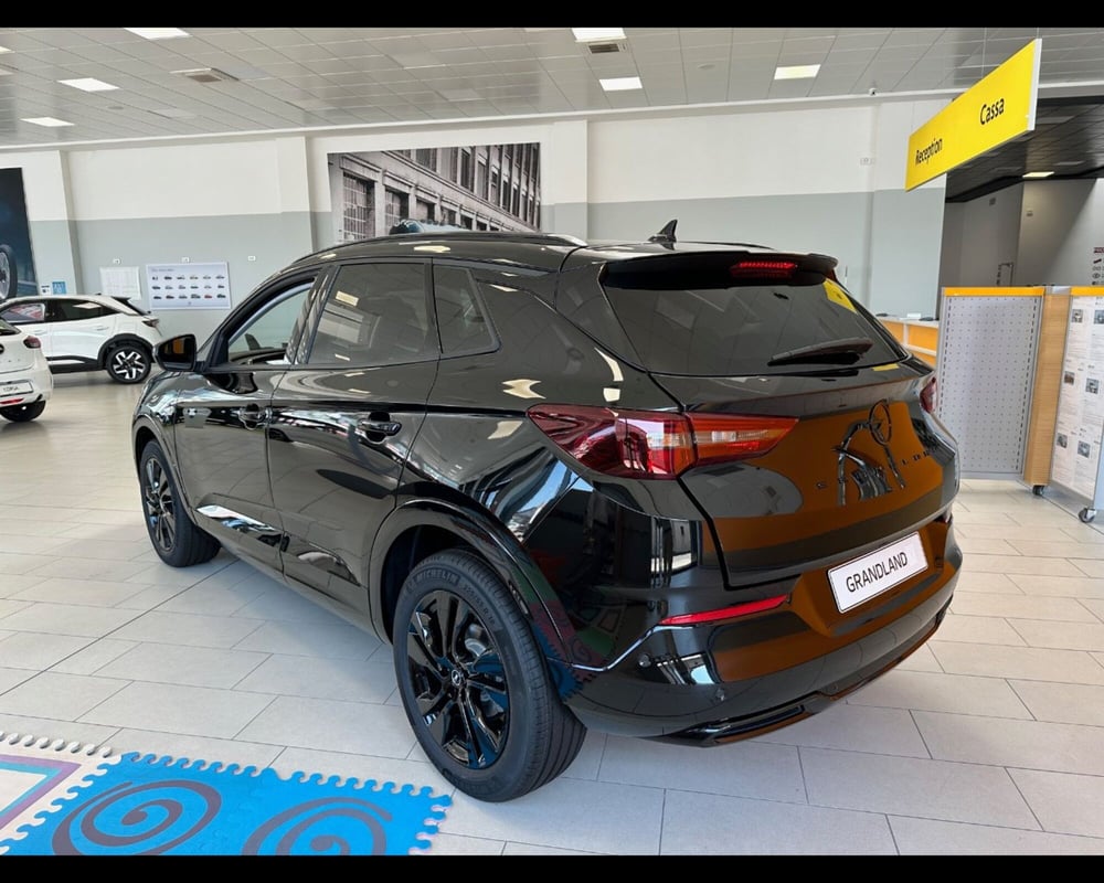 Opel Grandland nuova a Treviso (9)