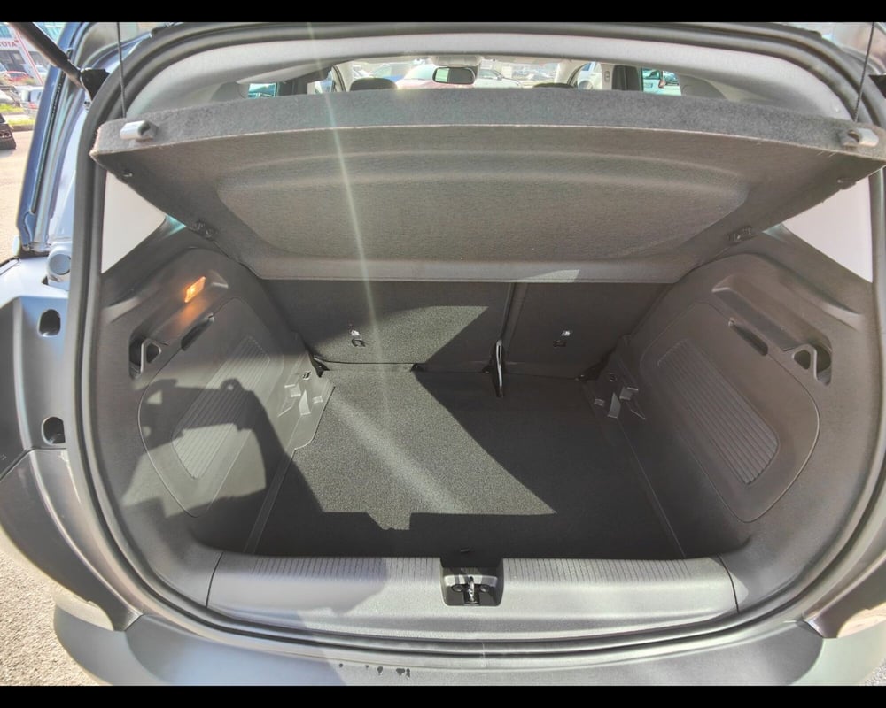 Opel Crossland nuova a Treviso (16)