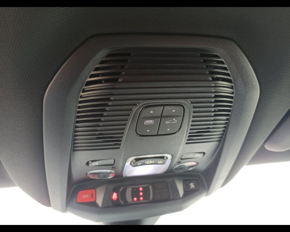 Peugeot 3008 usata a Treviso (11)