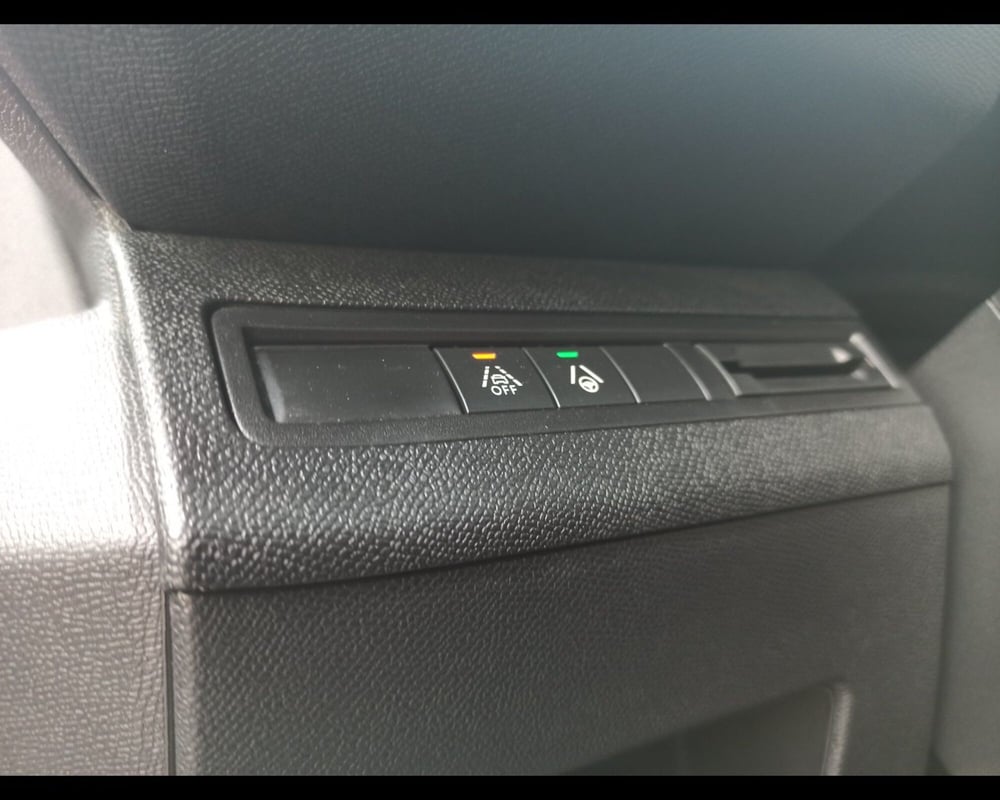 Peugeot 3008 usata a Treviso (9)