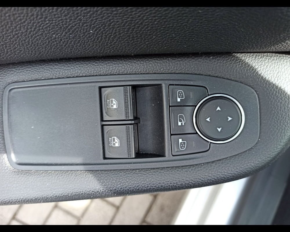 Renault Clio usata a Treviso (16)