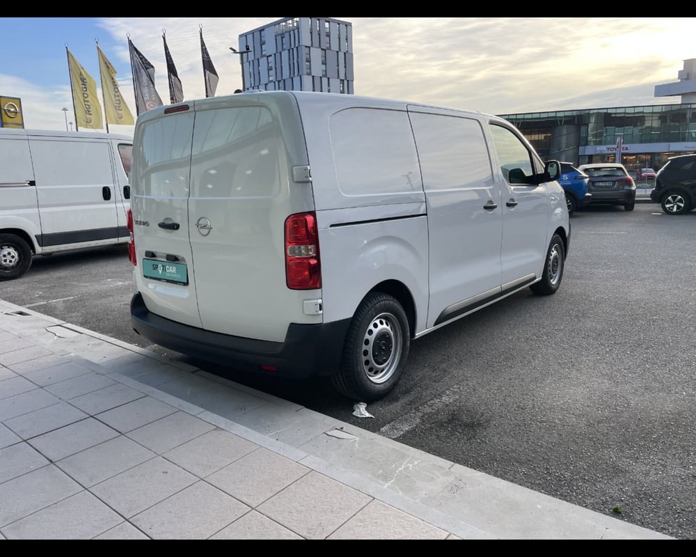 Opel Vivaro Furgone nuova a Treviso (11)