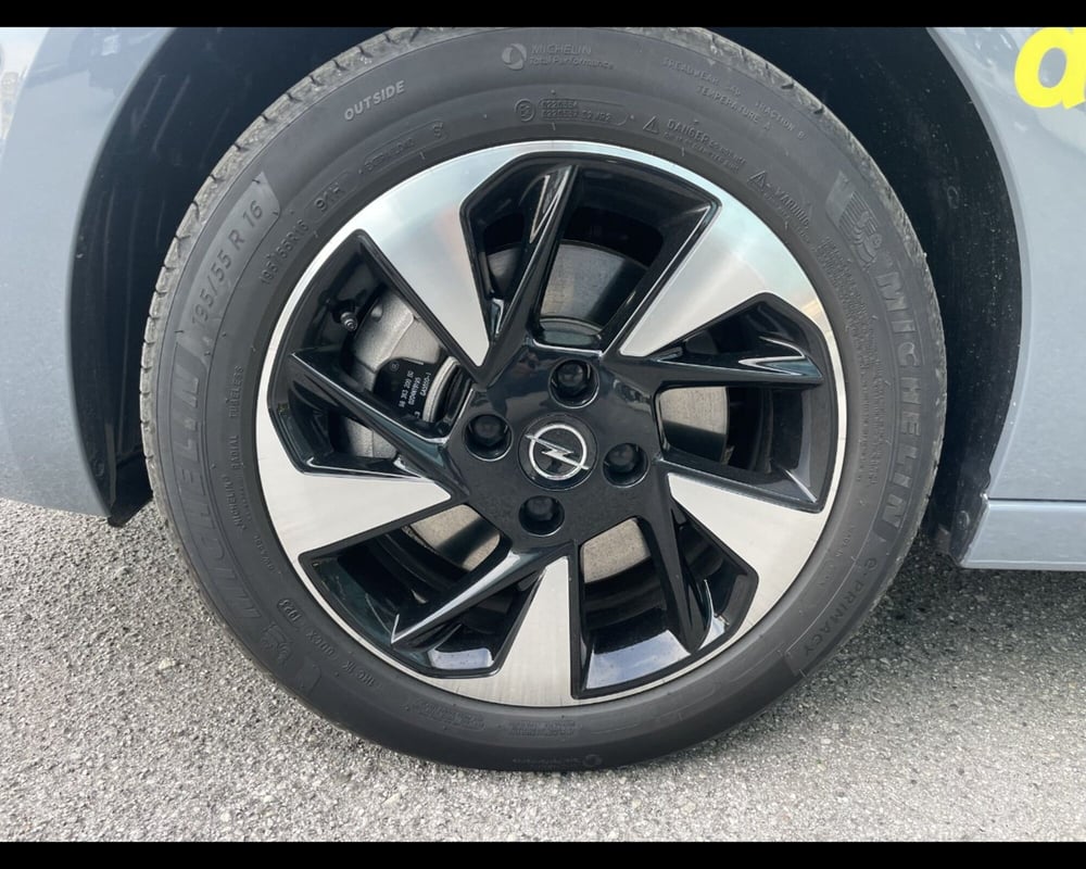 Opel Corsa-e nuova a Treviso (12)
