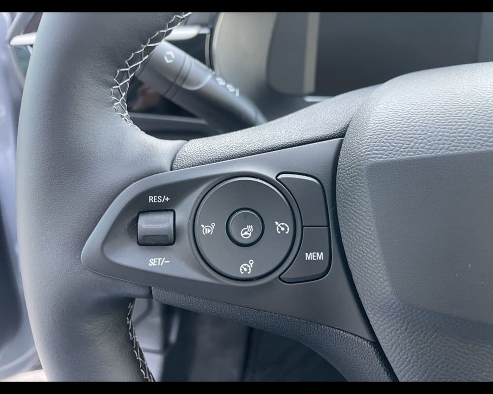 Opel Corsa-e nuova a Treviso (7)