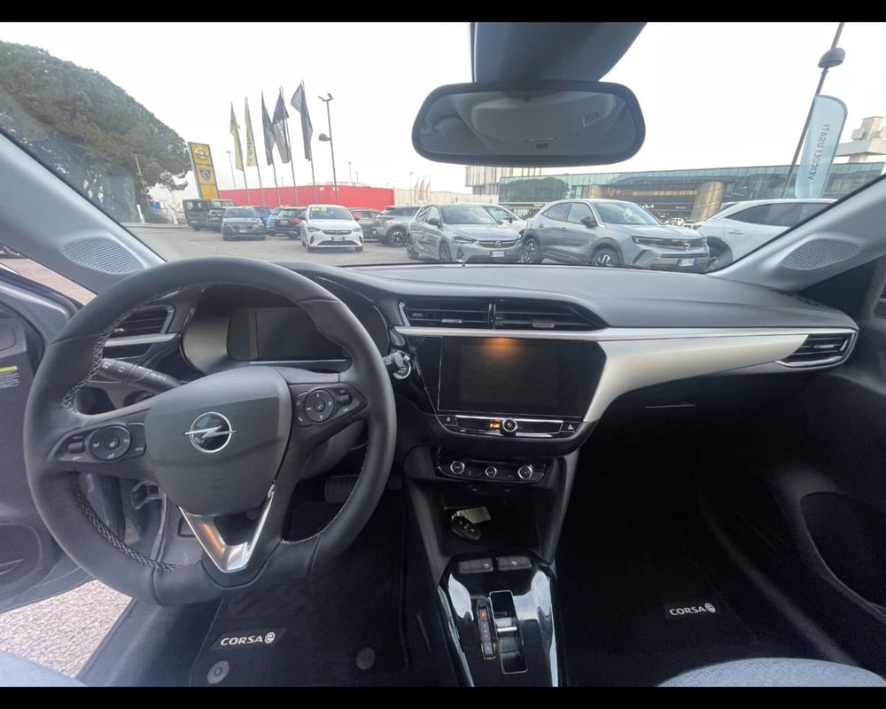 Opel Corsa-e nuova a Treviso (8)