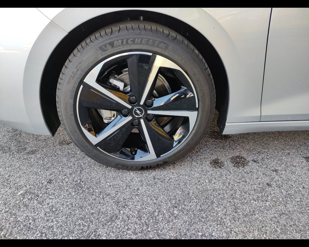Opel Astra nuova a Treviso (11)