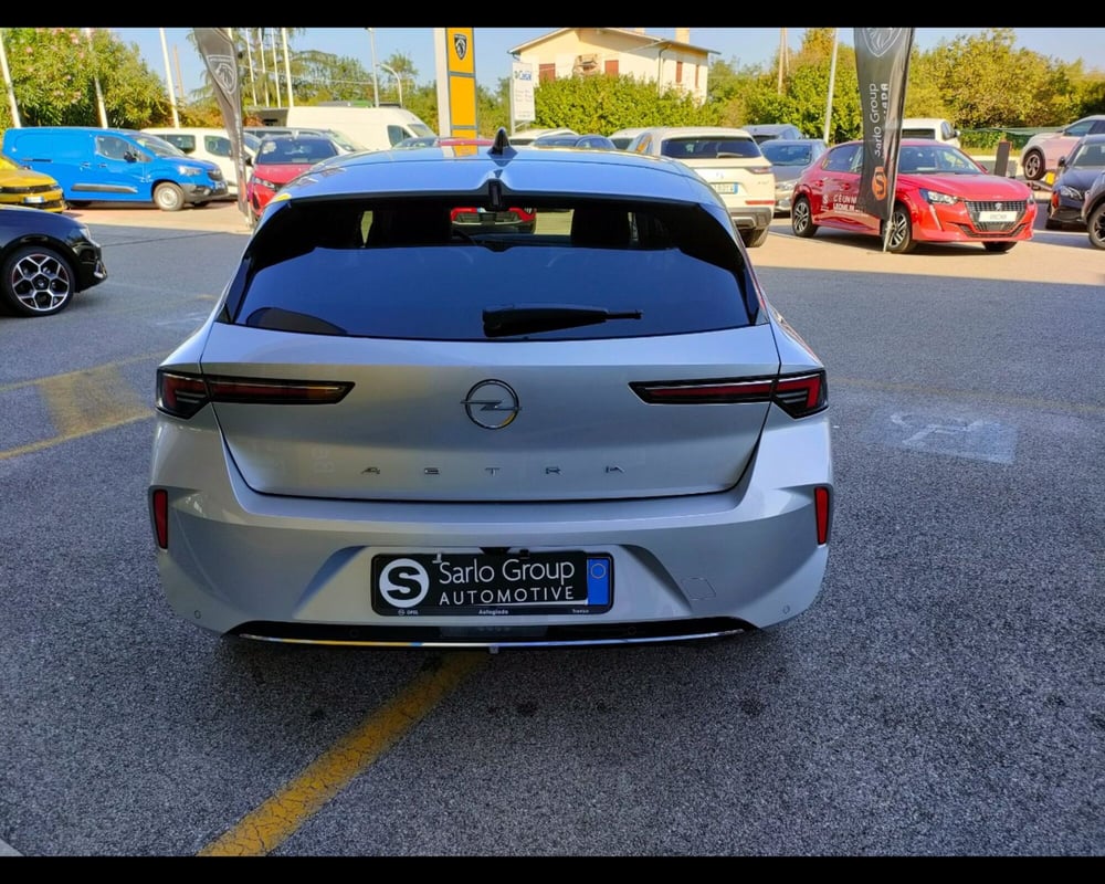 Opel Astra nuova a Treviso (12)