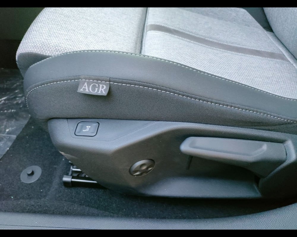 Opel Astra nuova a Treviso (18)