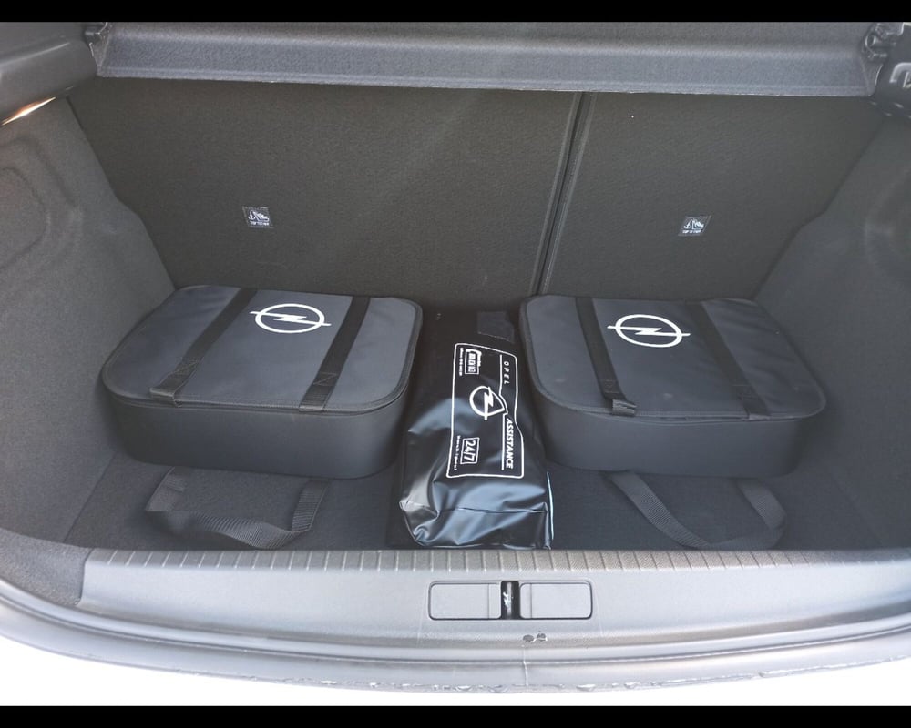 Opel Corsa-e nuova a Treviso (12)