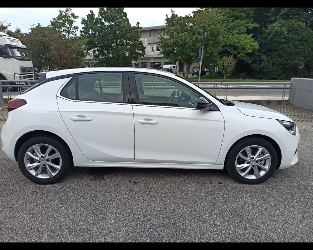 Opel Corsa nuova a Treviso (18)