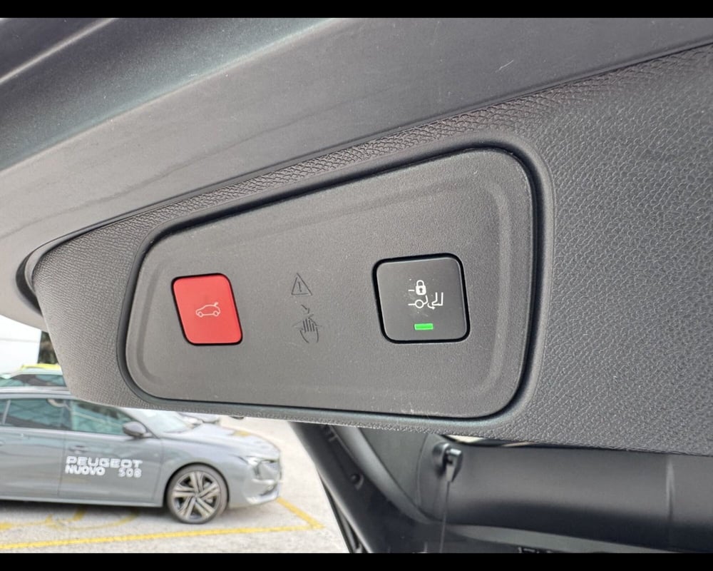 Peugeot 3008 usata a Treviso (10)