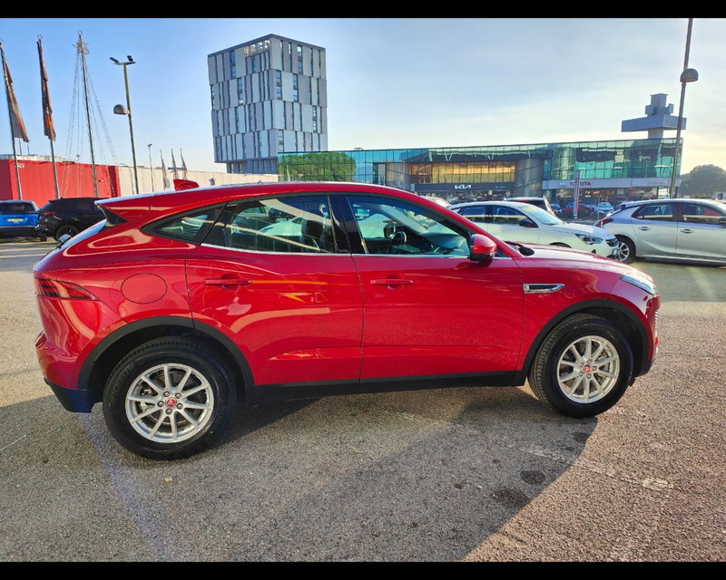 Jaguar E-Pace usata a Treviso (13)