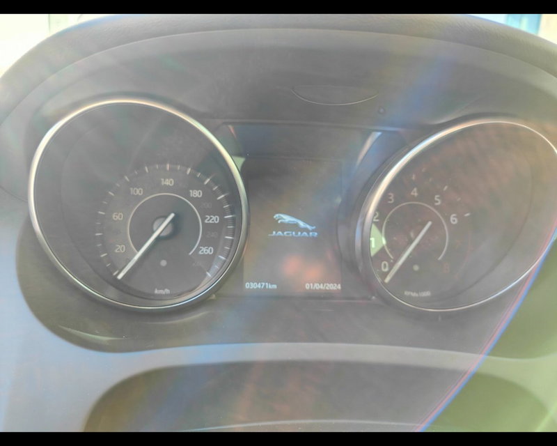 Jaguar E-Pace usata a Treviso (19)