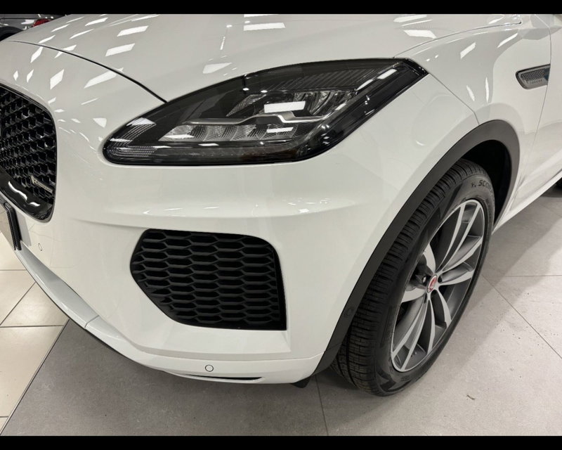 Jaguar E-Pace usata a Treviso (13)