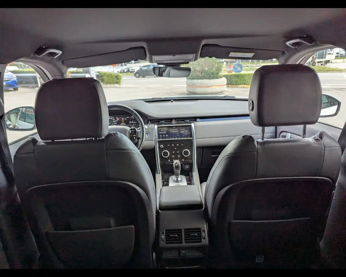 Land Rover Discovery Sport usata a Treviso (13)
