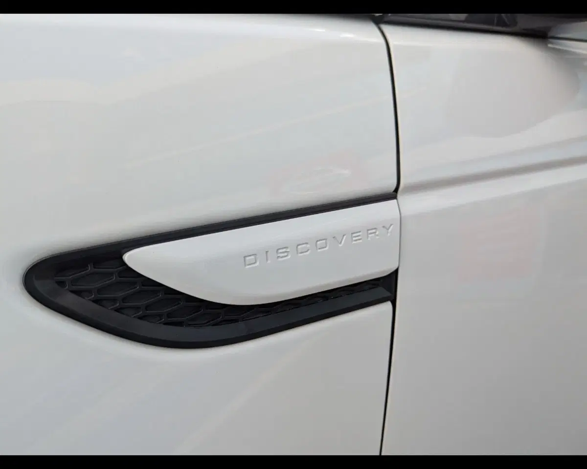 Land Rover Discovery Sport usata a Treviso (6)
